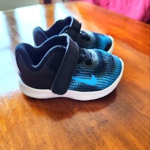 Nike Baby Boy's Flex Black/Equator  Blue/White Size 4C Excellent Condition
